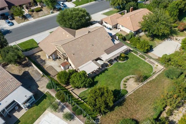 5872 Shaker, Riverside, CA 92506