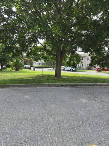 67 Kearney Street, Cranston, RI 02920