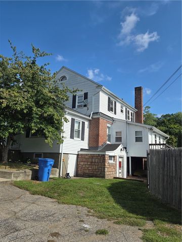 67 Kearney Street, Cranston, RI 02920