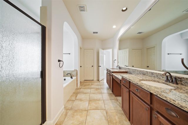 9210 Cold Hollow Lane, Missouri City, TX 77459