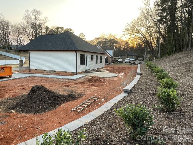 203 Willow Street, Stanley, NC 28164