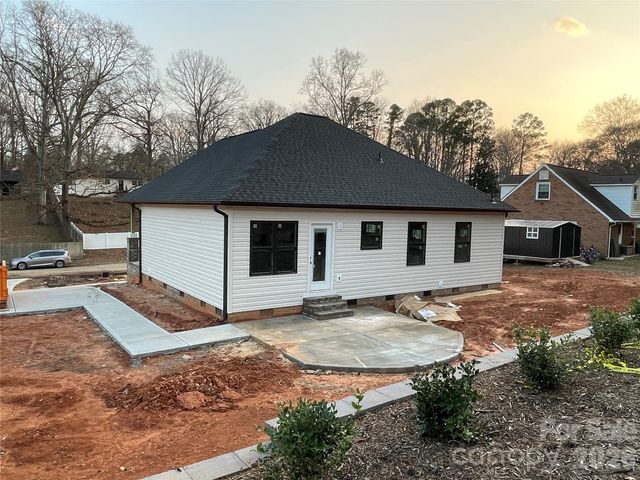 203 Willow Street, Stanley, NC 28164