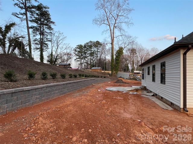 203 Willow Street, Stanley, NC 28164