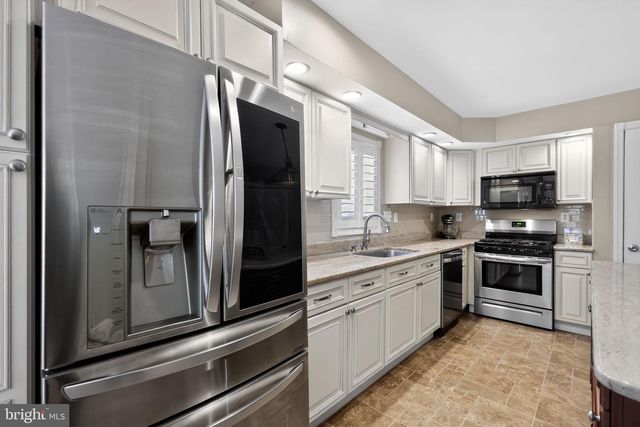 727 HURFFVILLE CROSSKEYS RD, Sewell, NJ 08080