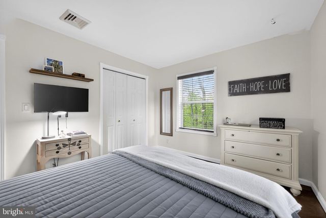727 HURFFVILLE CROSSKEYS RD, Sewell, NJ 08080