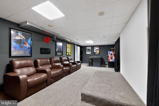 727 HURFFVILLE CROSSKEYS RD, Sewell, NJ 08080