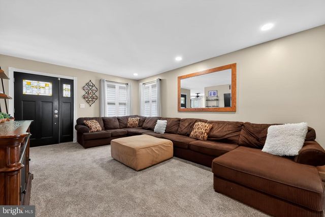 727 HURFFVILLE CROSSKEYS RD, Sewell, NJ 08080