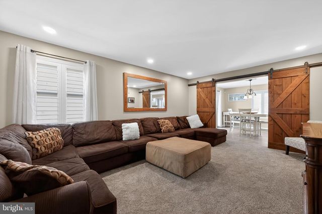727 HURFFVILLE CROSSKEYS RD, Sewell, NJ 08080