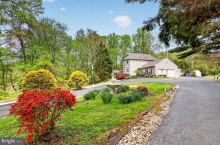 727 HURFFVILLE CROSSKEYS RD, Sewell, NJ 08080