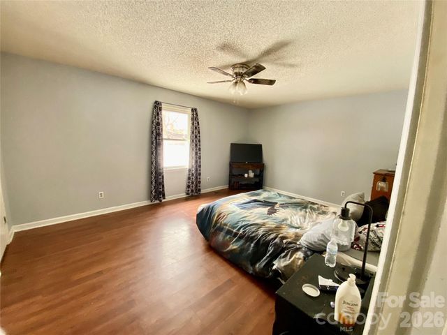 72 Pleasant Garden Drive, Taylorsville, NC 28681