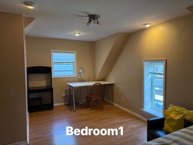 944 W 32nd Street, Chicago, IL 60608