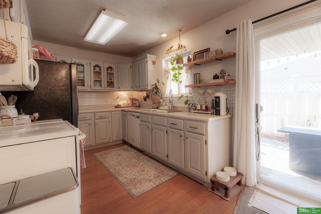 2111 Kingswood Circle, Lincoln, NE 68521