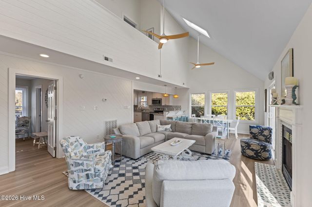 5423 Emerald Drive, Emerald Isle, NC 28594