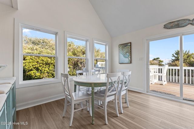 5423 Emerald Drive, Emerald Isle, NC 28594