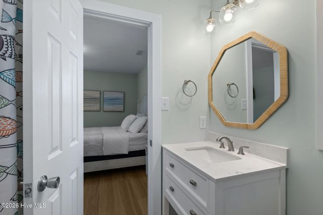 5423 Emerald Drive, Emerald Isle, NC 28594