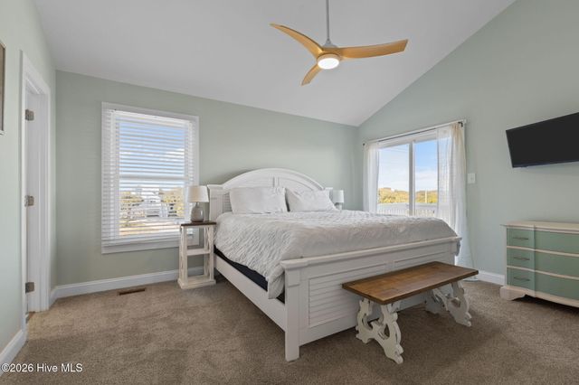 5423 Emerald Drive, Emerald Isle, NC 28594