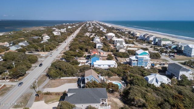 5423 Emerald Drive, Emerald Isle, NC 28594