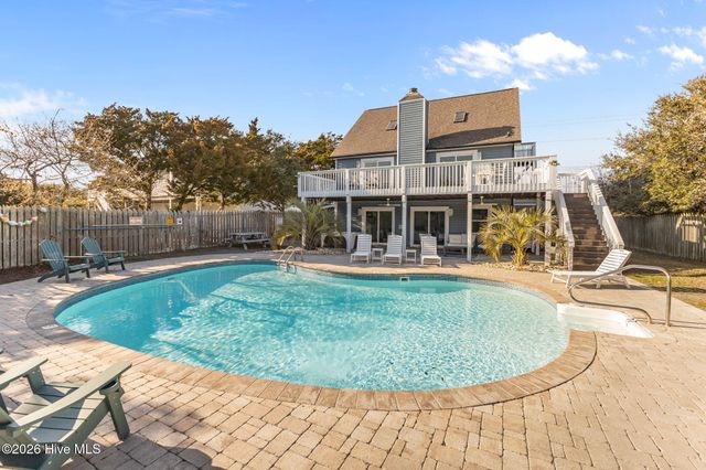 5423 Emerald Drive, Emerald Isle, NC 28594