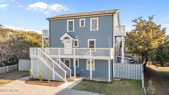5423 Emerald Drive, Emerald Isle, NC 28594