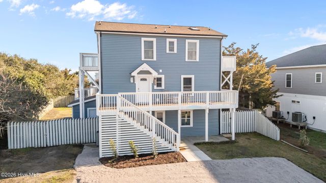 5423 Emerald Drive, Emerald Isle, NC 28594