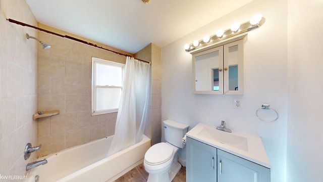 190 Euclid Avenue and Lot 186, Mount Clemens, MI 48043