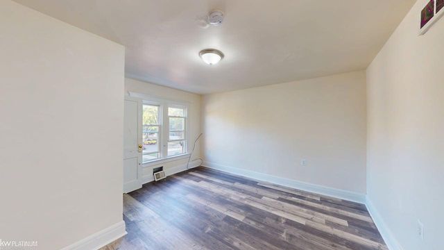 190 Euclid Avenue and Lot 186, Mount Clemens, MI 48043