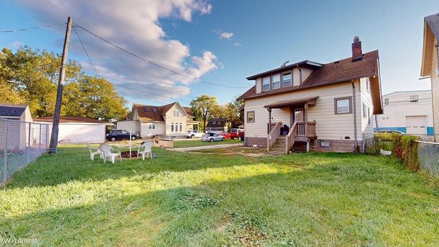 190 Euclid Avenue and Lot 186, Mount Clemens, MI 48043