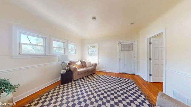 190 Euclid Avenue and Lot 186, Mount Clemens, MI 48043