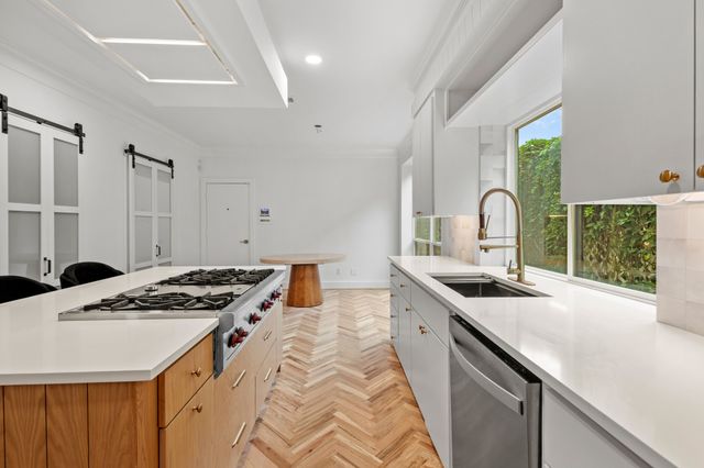 7621 Cedar Elm Drive, Irving, TX 75063