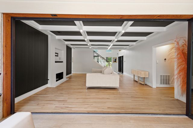 7621 Cedar Elm Drive, Irving, TX 75063