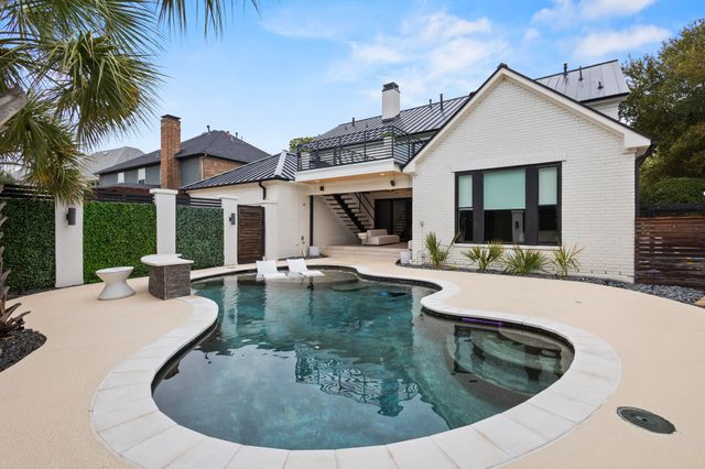 7621 Cedar Elm Drive, Irving, TX 75063