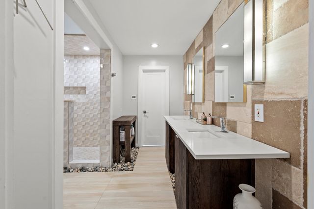 7621 Cedar Elm Drive, Irving, TX 75063