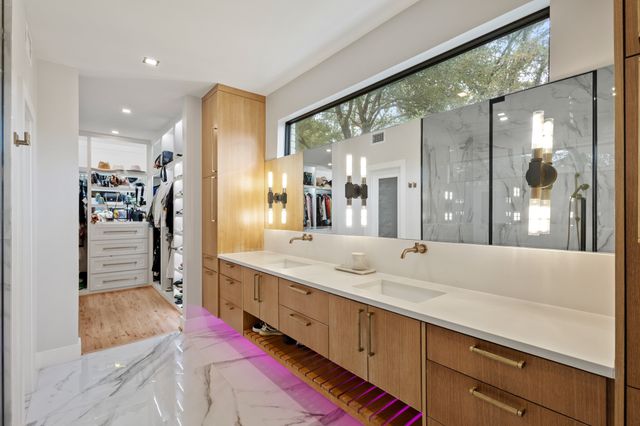 7621 Cedar Elm Drive, Irving, TX 75063