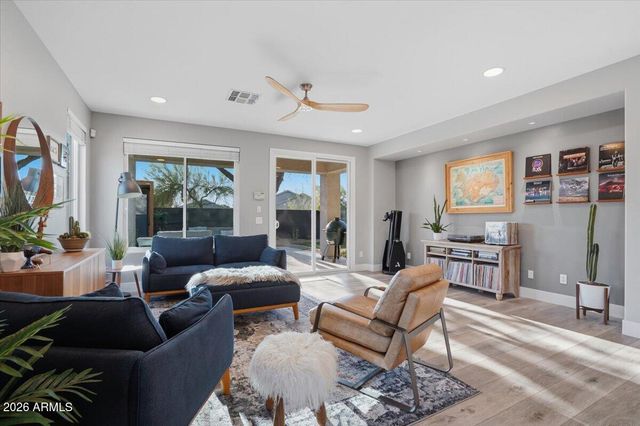 40816 N UNION Trail, Anthem, AZ 85086