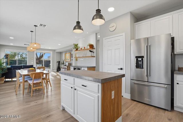 40816 N UNION Trail, Anthem, AZ 85086