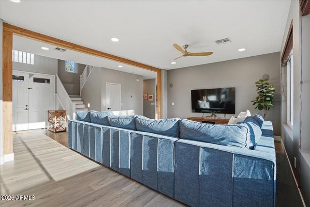 40816 N UNION Trail, Anthem, AZ 85086