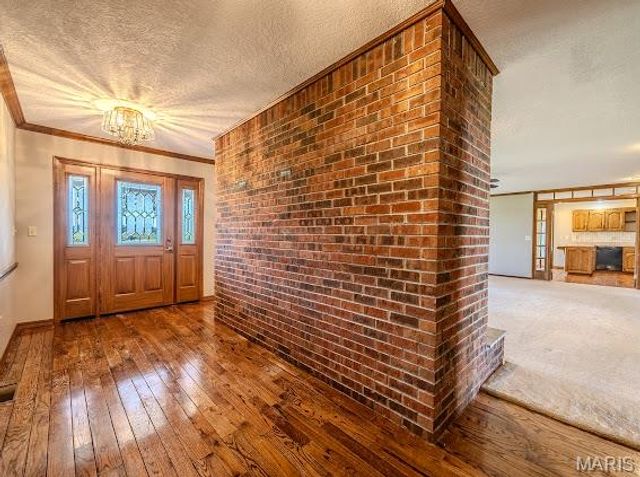 20325 SOUTH HWY 5, Lebanon, MO 65536