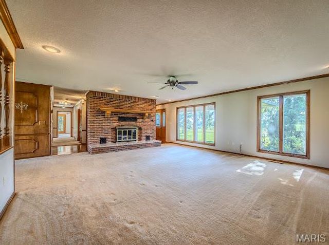 20325 SOUTH HWY 5, Lebanon, MO 65536