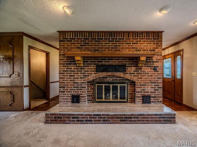 20325 SOUTH HWY 5, Lebanon, MO 65536