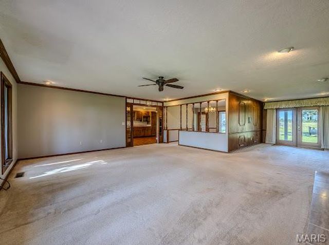 20325 SOUTH HWY 5, Lebanon, MO 65536