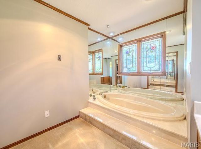 20325 SOUTH HWY 5, Lebanon, MO 65536