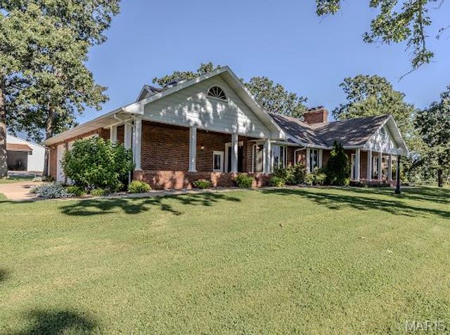 20325 SOUTH HWY 5, Lebanon, MO 65536