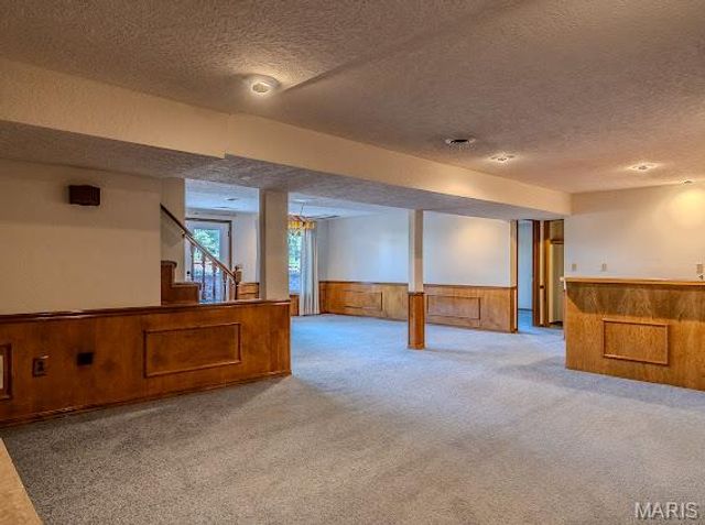 20325 SOUTH HWY 5, Lebanon, MO 65536