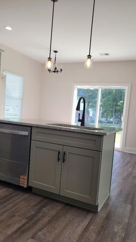 7466 Igou Gap Road, Chattanooga, TN 37421