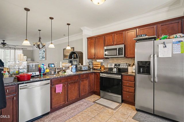 429 Georgetown Circle, Fayetteville, NC 28314