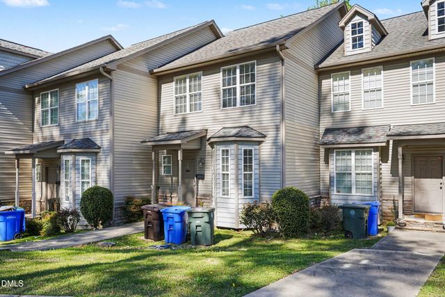 429 Georgetown Circle, Fayetteville, NC 28314