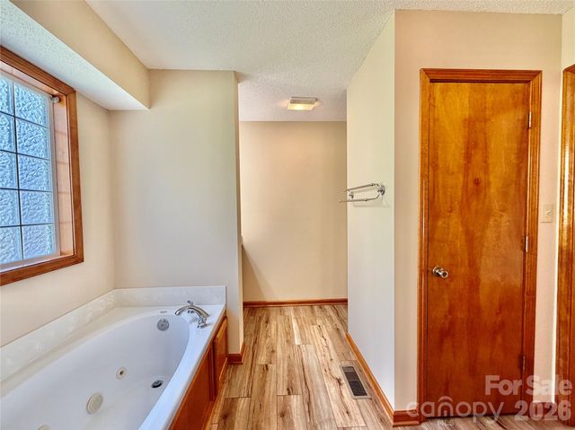 1070 Lucky Lane, Salisbury, NC 28146