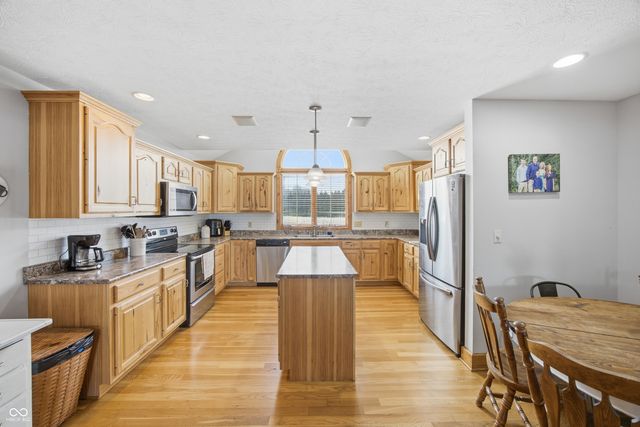 872 S Colorado Street, Rushville, IN 46173
