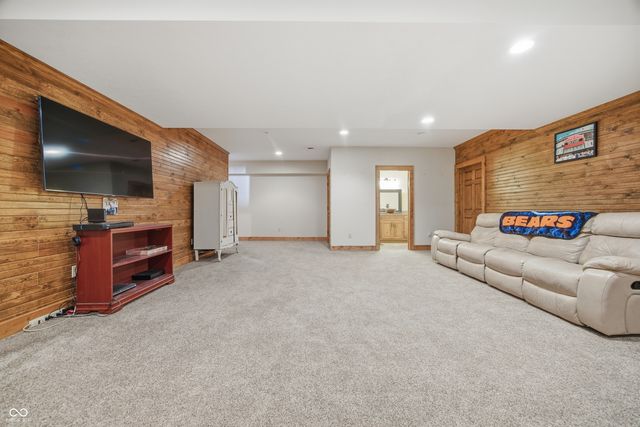 872 S Colorado Street, Rushville, IN 46173