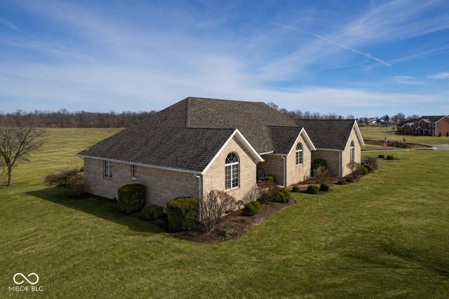 872 S Colorado Street, Rushville, IN 46173